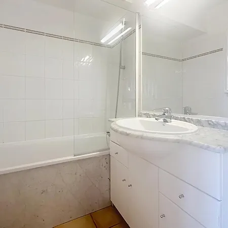 アパート Duplex A Ciboure, 3 Chambres, 49 M2 Avec Grand Balcon, Avec Piscine A 800m De La *
